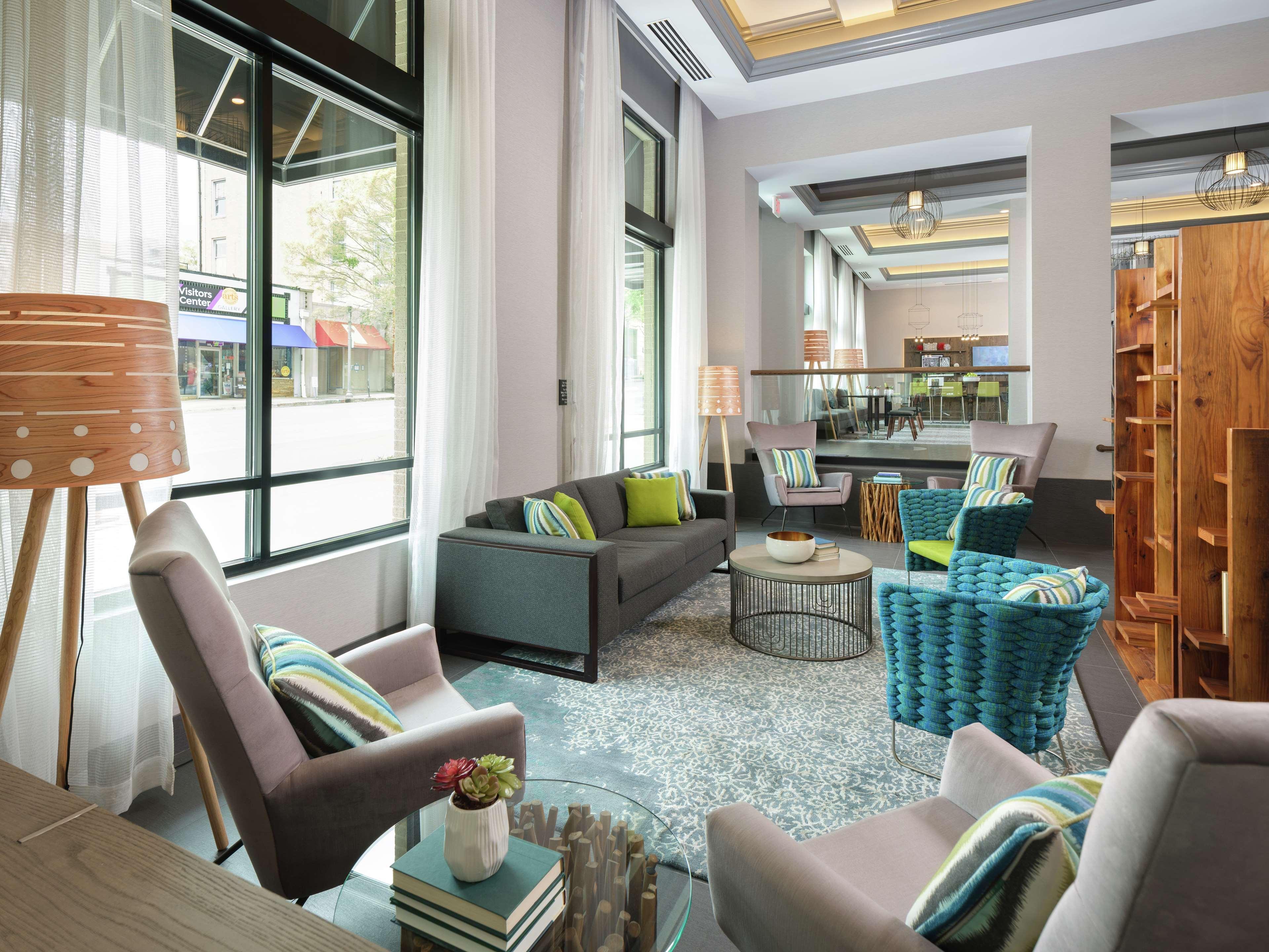 Hampton Inn & Suites Atlanta Decatur/Emory Екстер'єр фото