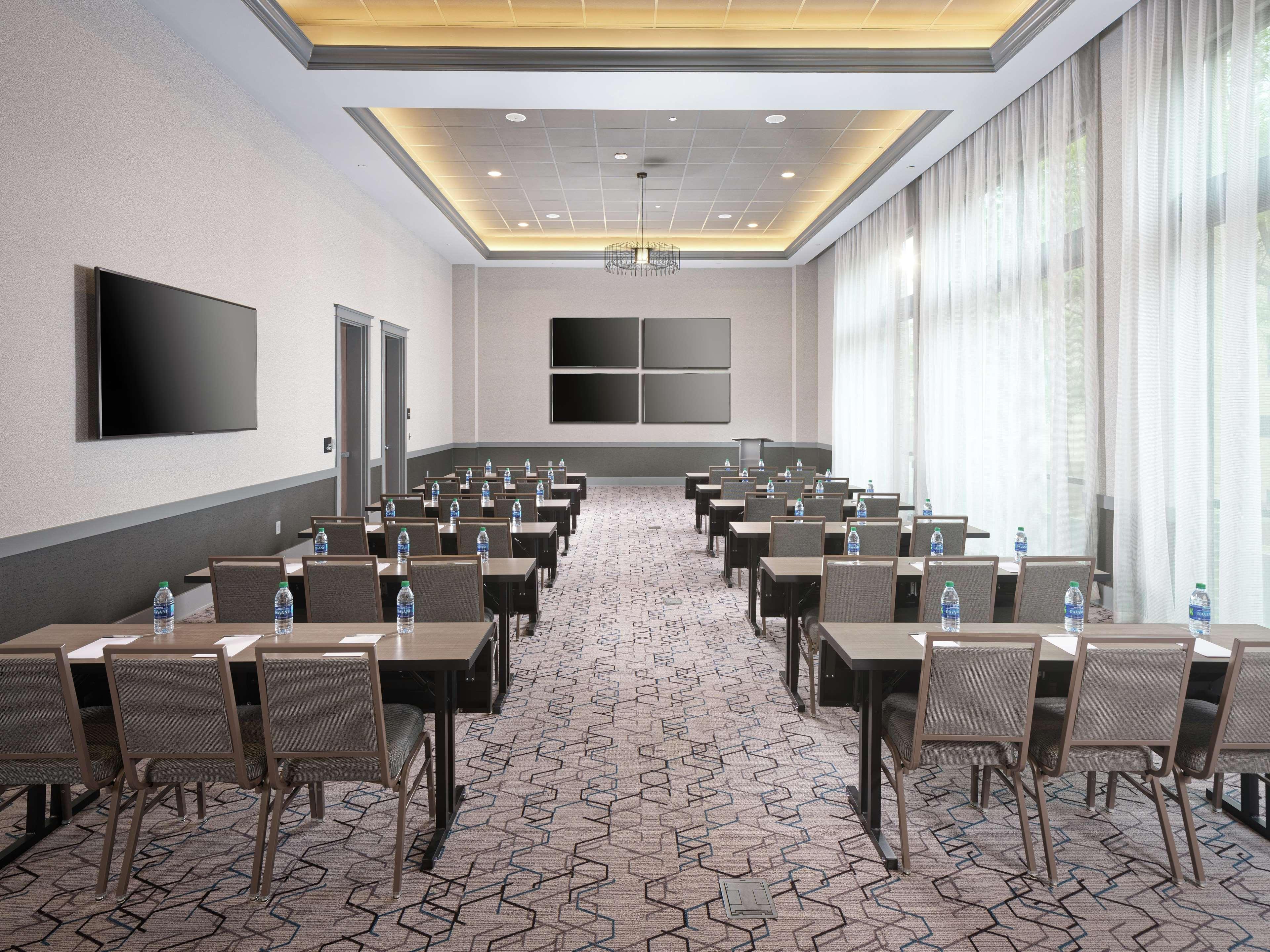 Hampton Inn & Suites Atlanta Decatur/Emory Екстер'єр фото