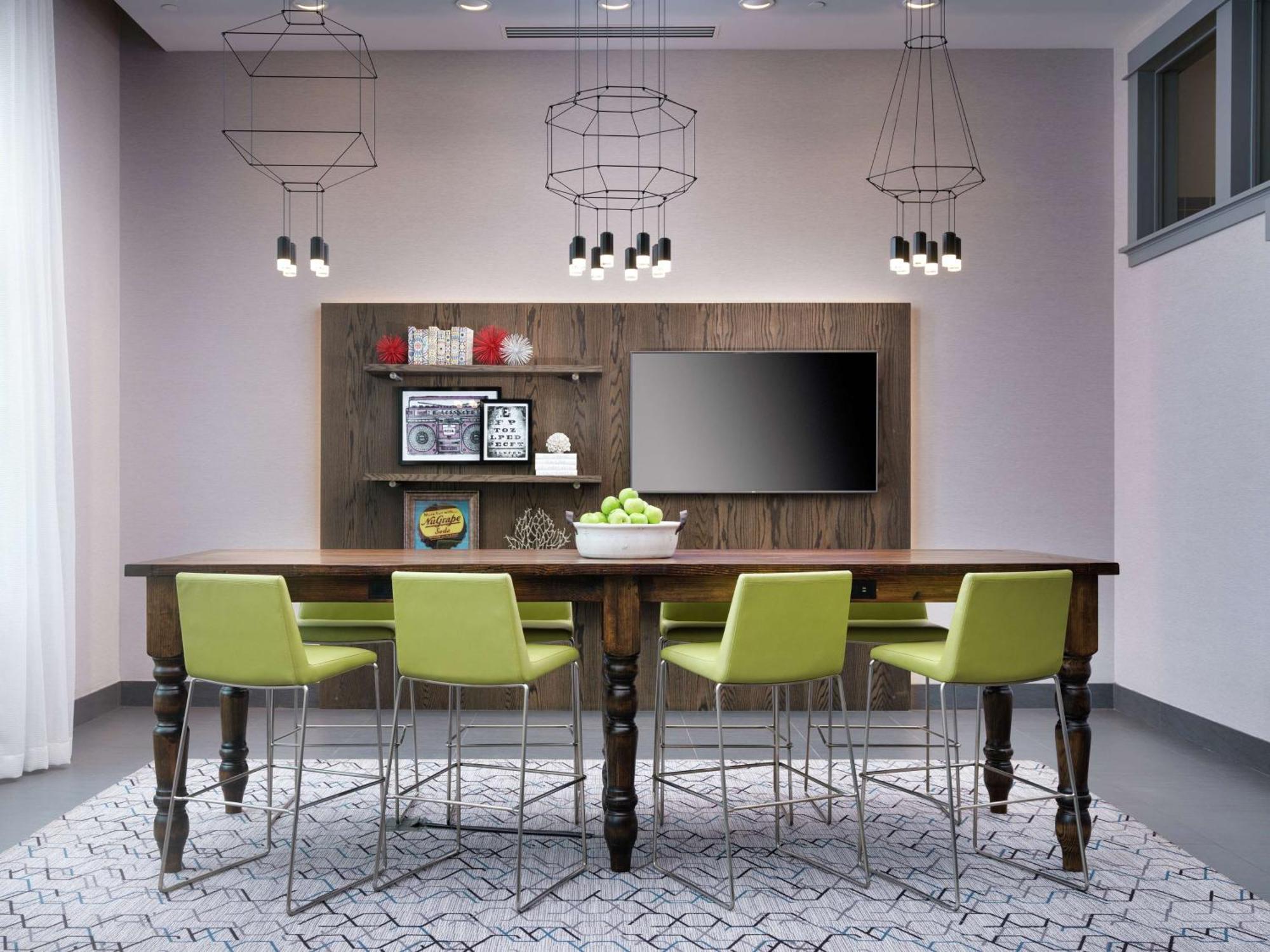 Hampton Inn & Suites Atlanta Decatur/Emory Екстер'єр фото